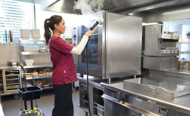 Cleaning_Kitchen